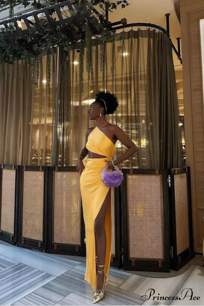 Chapman Elegant Maxi Dress - Image 5