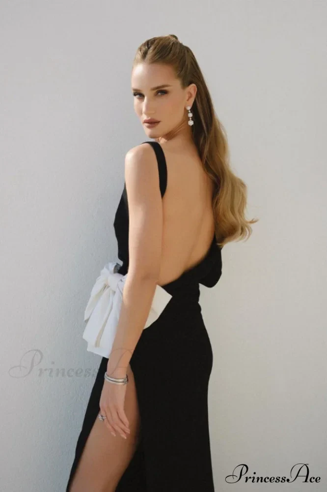 Chloe One Shoulder Charming Bow Detail Dress - Image 5