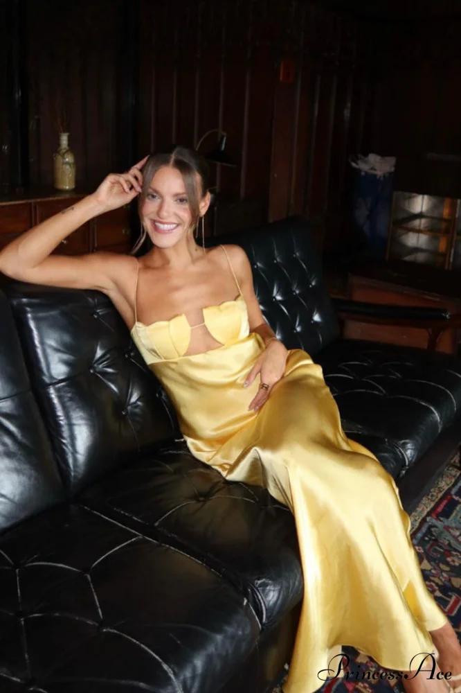 Anna October Stylish Tulip Dress - Image 2
