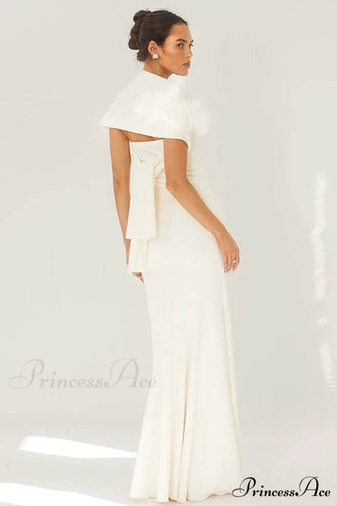 Juliana Elegant Maxi Dress - Image 11