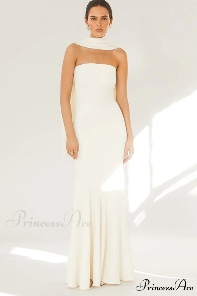 Juliana Elegant Maxi Dress - Image 8