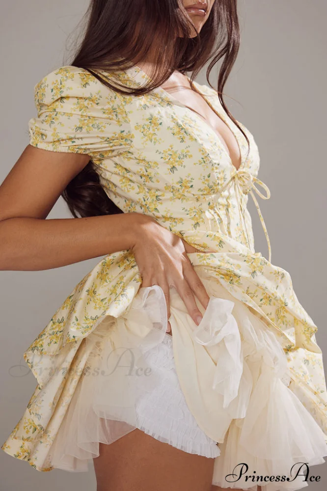 Faith Vintage Floral Charming Pleated Mini Dress - Image 3