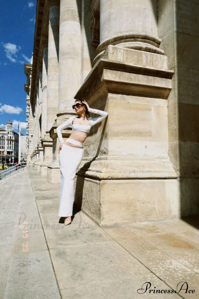 Amara Elegant Cutout Set - Image 7