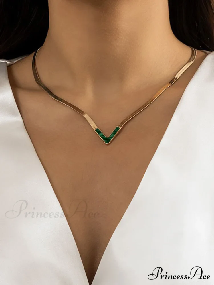 Victoria Charming Necklace - Image 2
