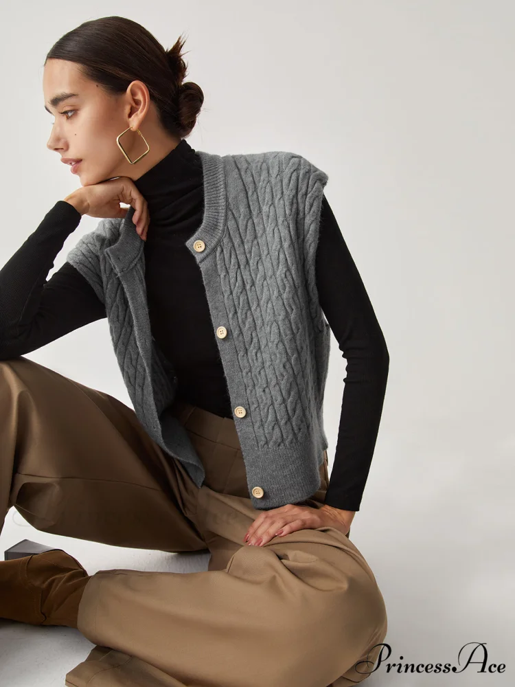 Cable Knit Graceful Button Down Vest - Image 3