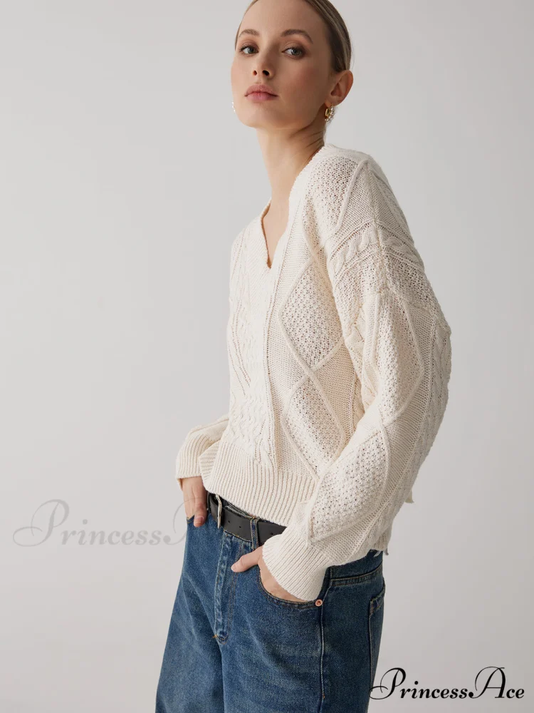 Cable Knit Graceful Tie Back Sweater - Image 4