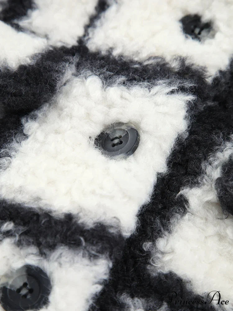 Checkered Button Graceful Sherpa Jacket - Image 6