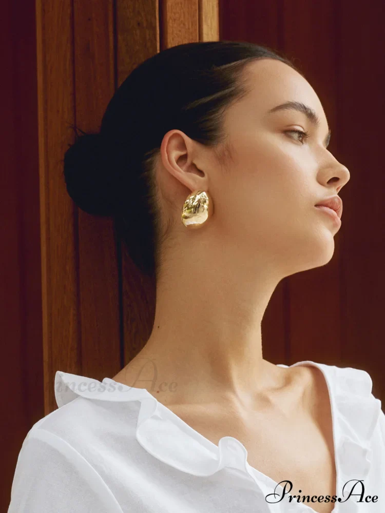Chunky Teardrop Graceful Statement Earrings - Image 3