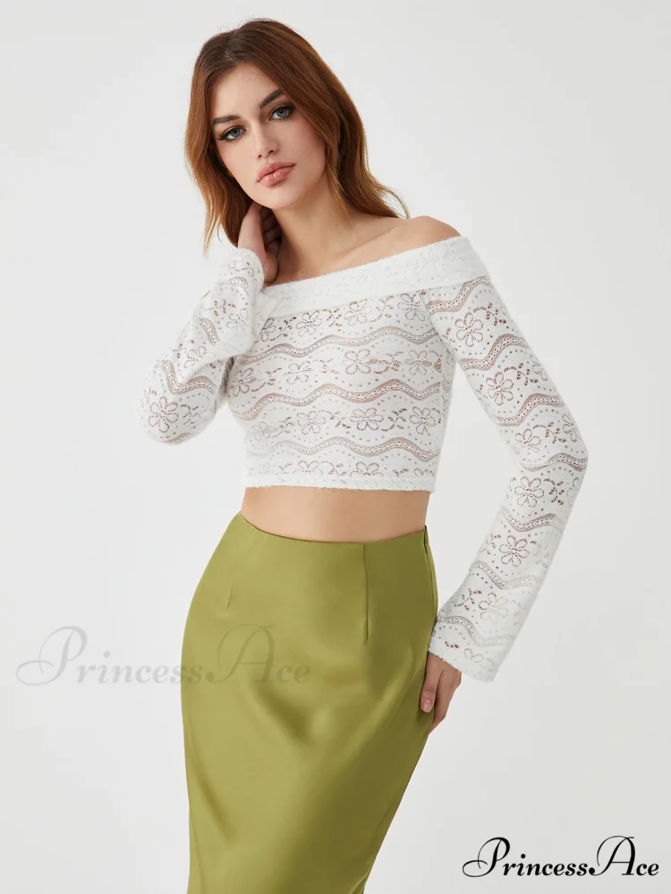Cold Shoulder Graceful Knitted Blouse - Image 3