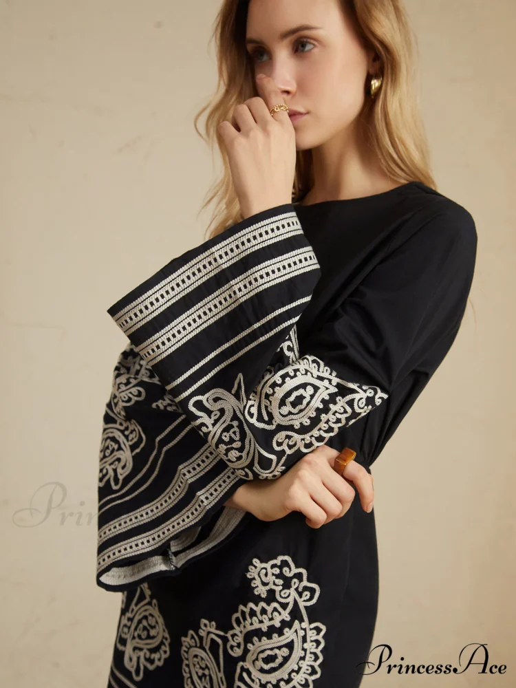 Delicate Embroidery Bell Trendy Sleeve Short Dress - Image 4