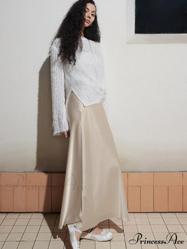 Effortlessly Split Graceful Long Sleeve Blouse - Image 3