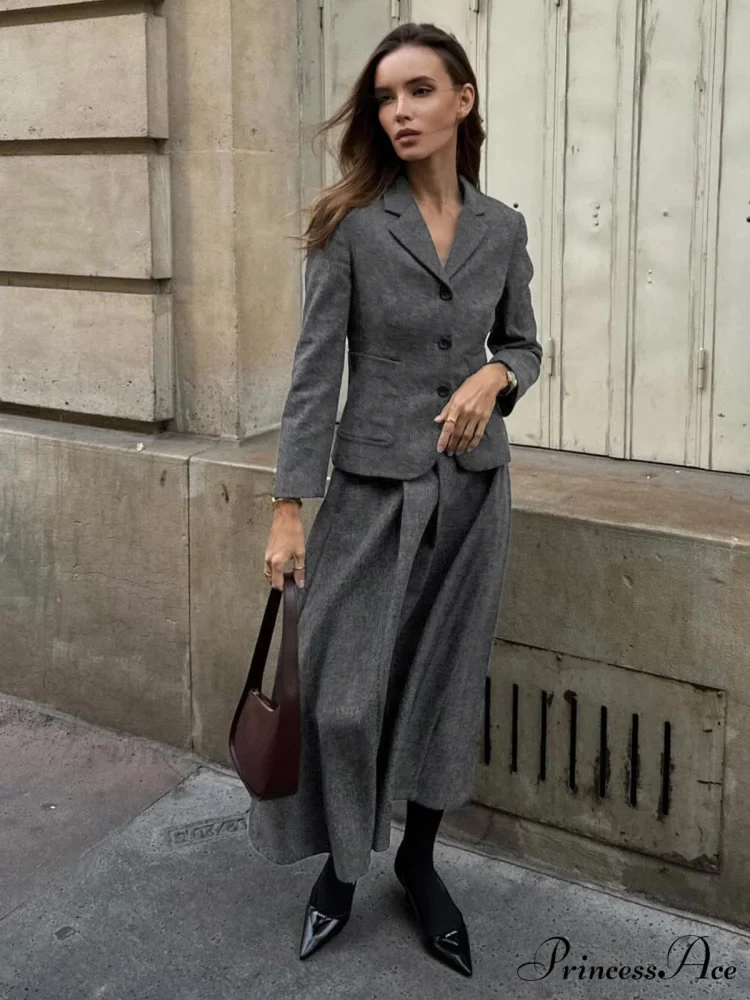 Elegant Solid Graceful Button Down Blazer - Image 3