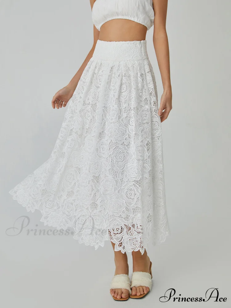Eyelet Rosebud Graceful Pattern Maxi Skirt - Image 3