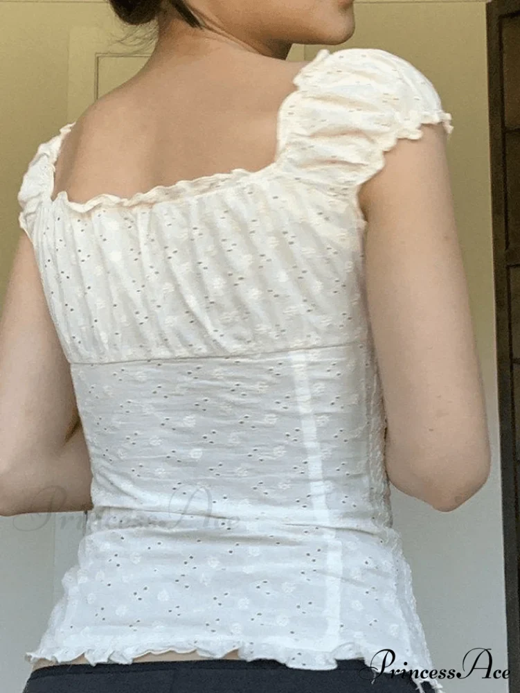 Broderie Lace White Trendy Cropped Tank Top - Image 3