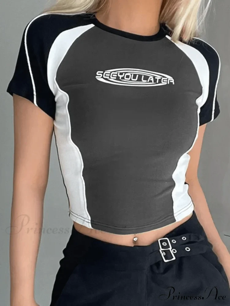 Contrast Letter Graceful Printed Crop Top - Image 2