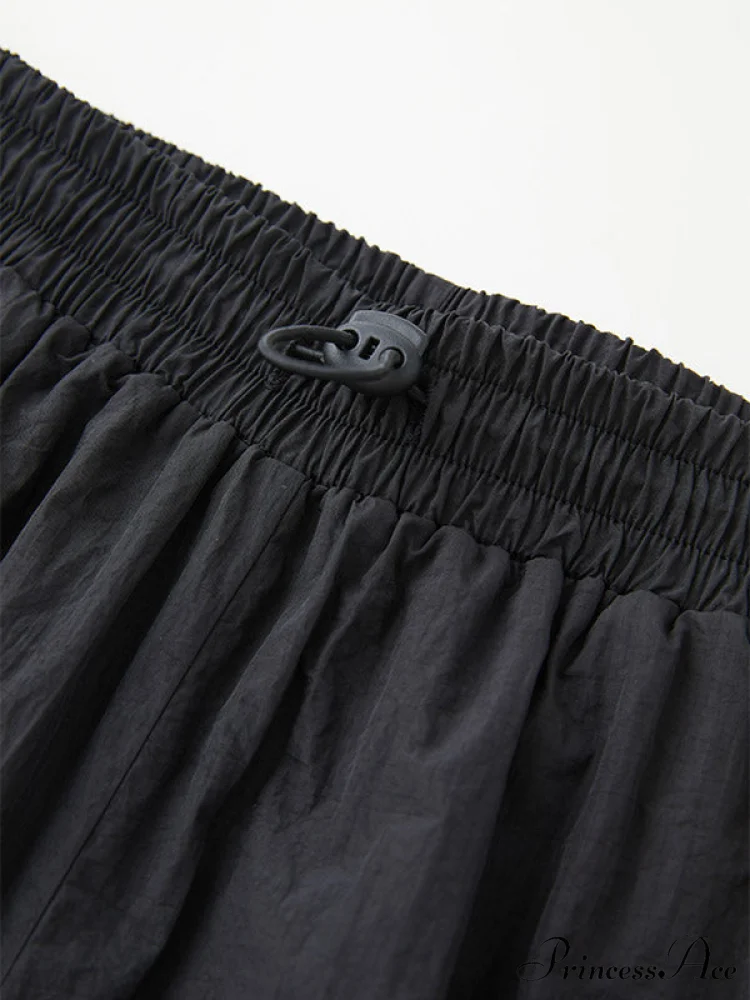 Contrast Paneled Graceful Corset Top - Image 5