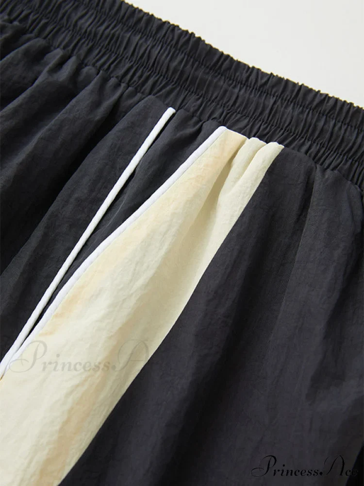 Contrast Paneled Graceful Corset Top - Image 7