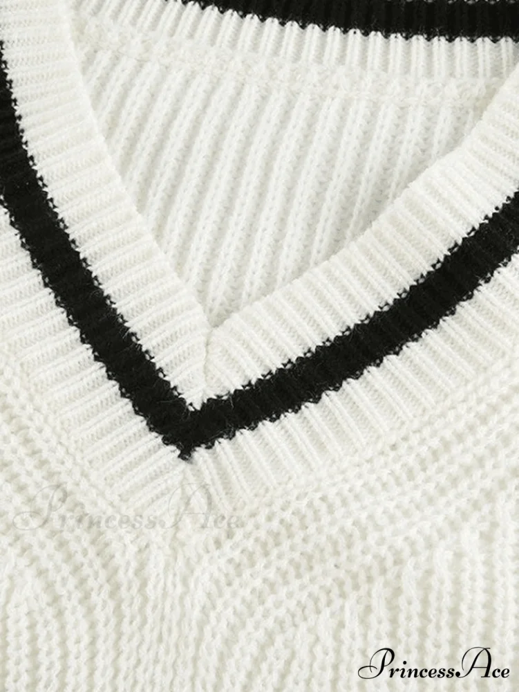 Contrasting Straight Graceful Leg Sweatpants - Image 4