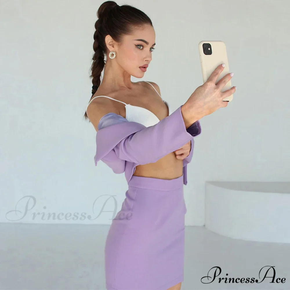 Dainty Lace Panel Deep V Twist Sophisticated Trim Dolman Sleeve Crop Top - Beige - Image 2