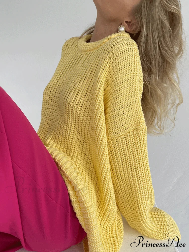 Knitted Solid Graceful Pocket Sweater Cardigan - Image 3
