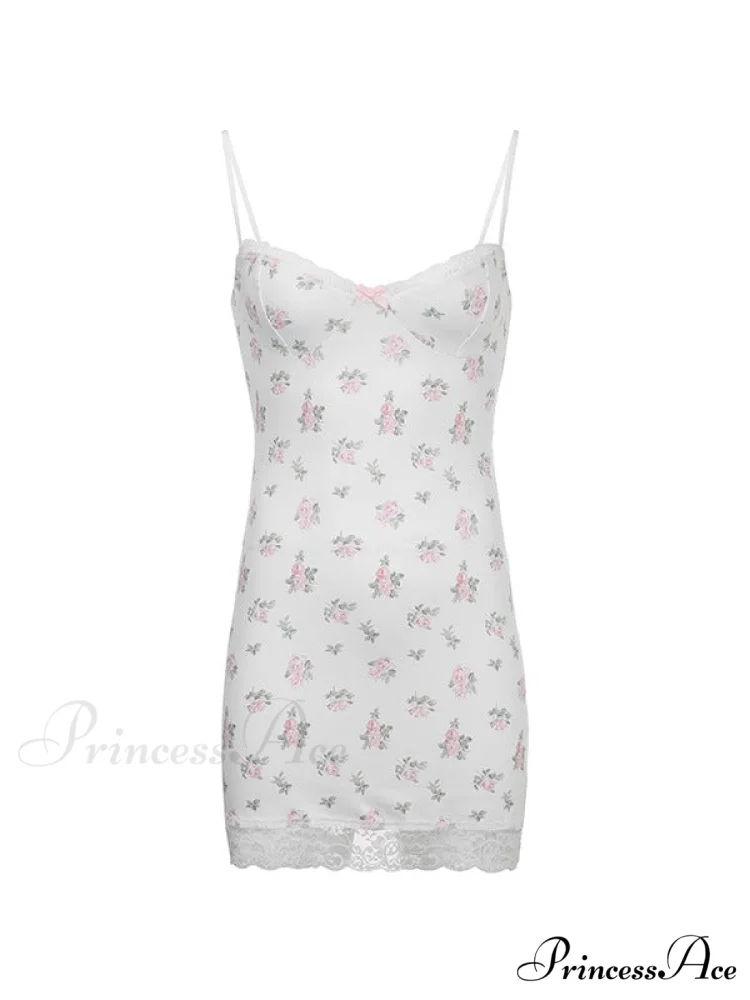 Lace Trim Graceful Cropped Tank Top - Image 6