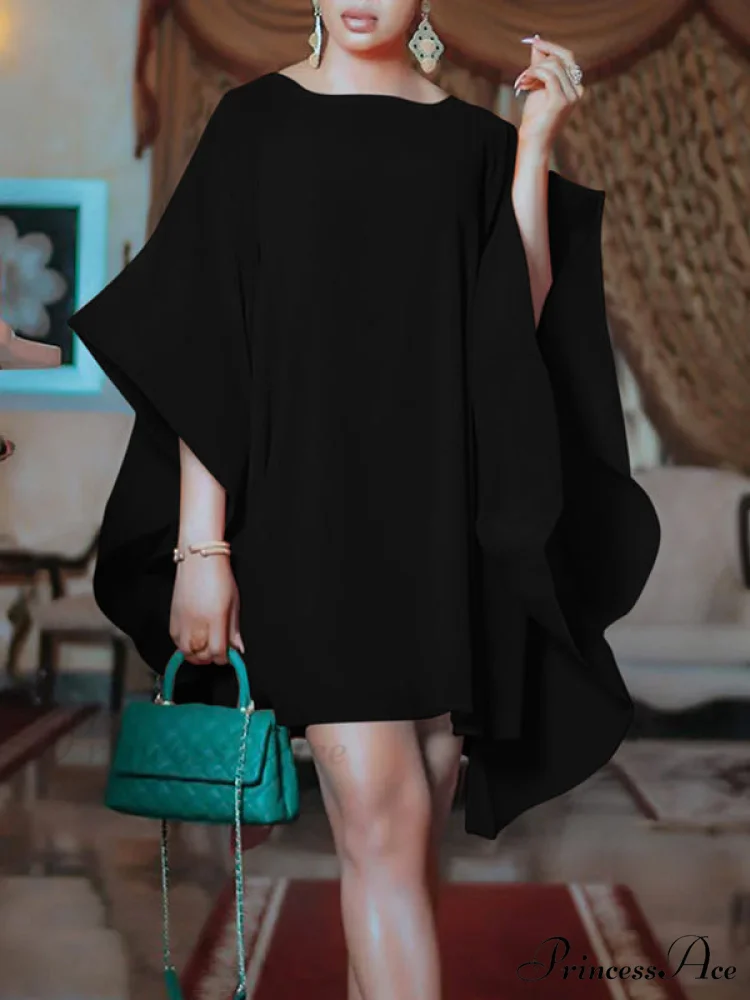 A-Line Sleeveless Pleated Solid Modern Color Halter-Neck Maxi Dresses - Image 3