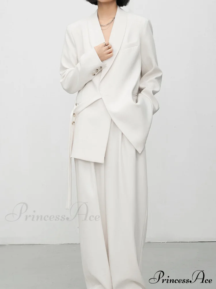 Asymmetric Buttoned Graceful Structured Blazer - Image 3