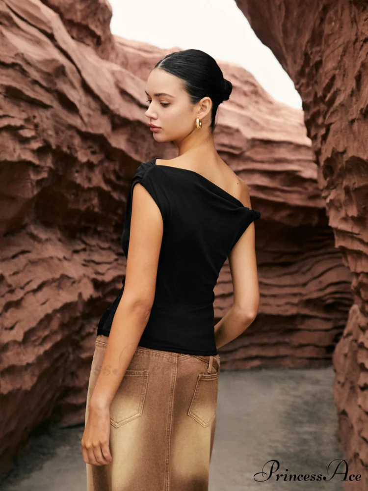 Asymmetric Knotted Graceful One-Shoulder Top - Image 5