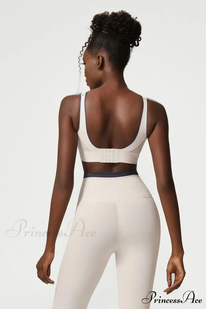 PEYTON SPORTS BRA AND Graceful LEGGINGS SET MILK WHITE - Image 4