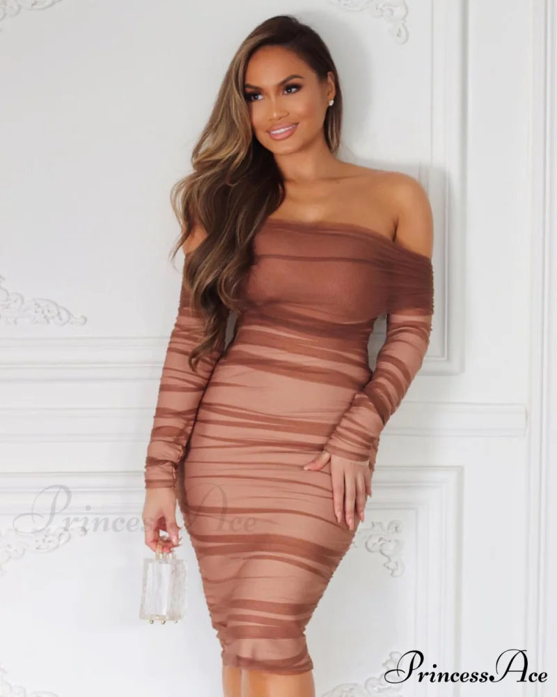 IYANA Elegant MIDI DRESS - Image 3