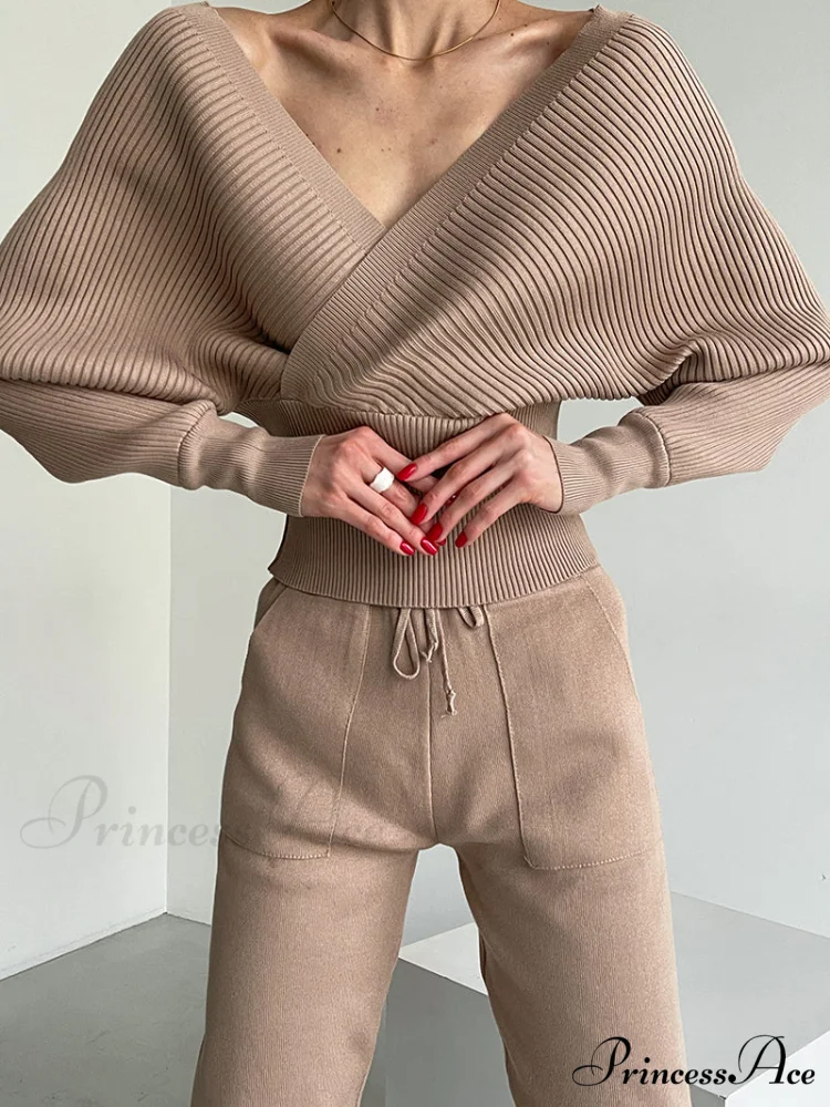 HALA Elegant KNITTED SET - Image 2