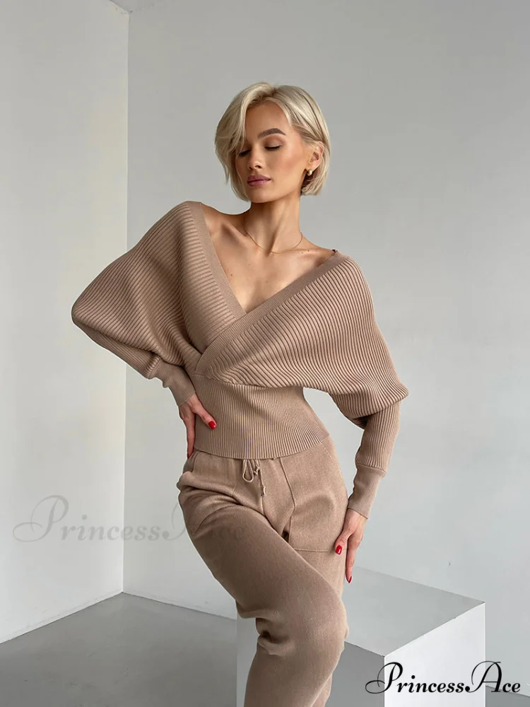 HALA Elegant KNITTED SET - Image 4