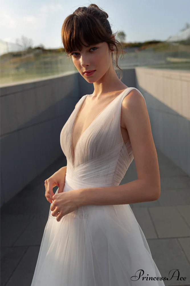 Elinor Tulle Graceful A-line Wedding Dress - Image 13