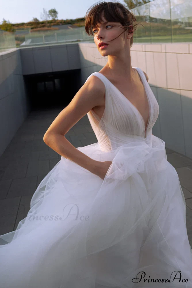 Elinor Tulle Graceful A-line Wedding Dress - Image 6