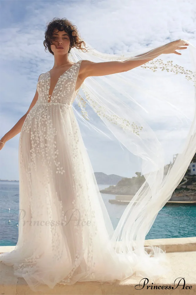 Olena Ethereal A-line Trendy Tulle Wedding Dress - Image 2