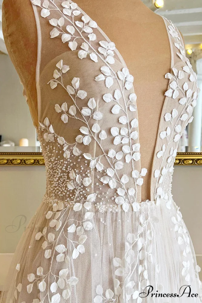 Olena Ethereal A-line Trendy Tulle Wedding Dress - Image 8