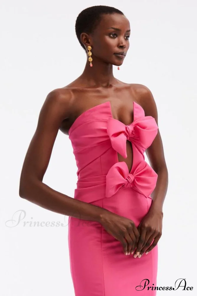 Glam Aura Graceful Strapless Maxi Dress - Image 3