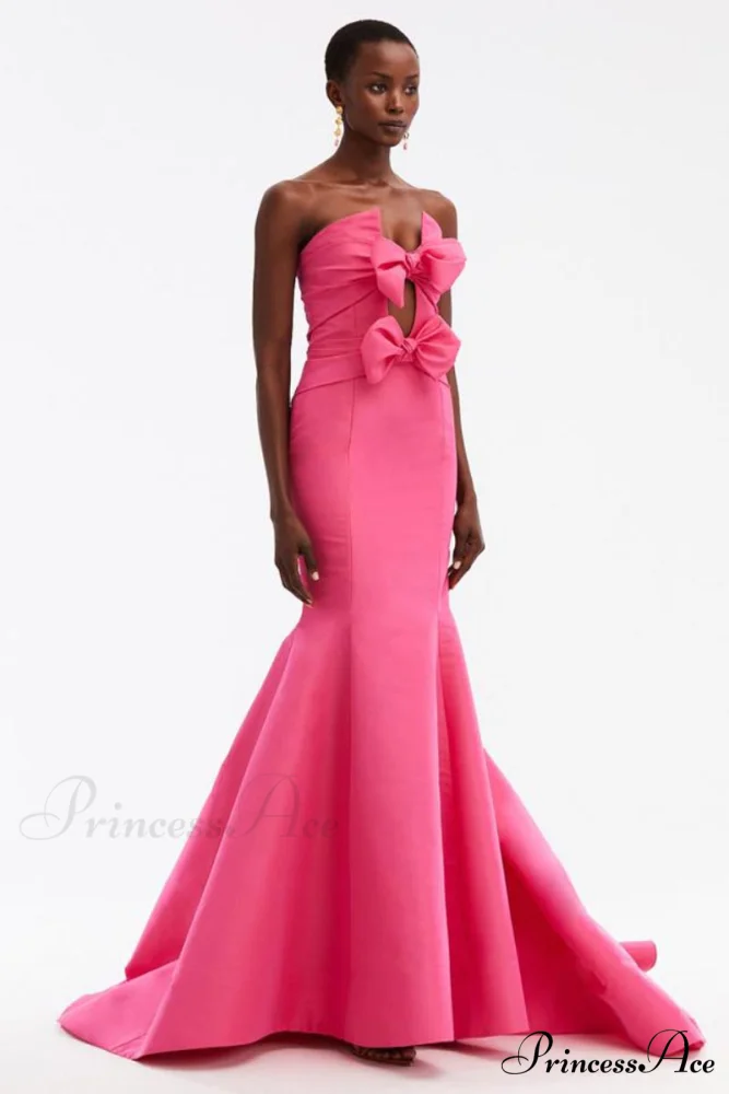 Glam Aura Graceful Strapless Maxi Dress - Image 5