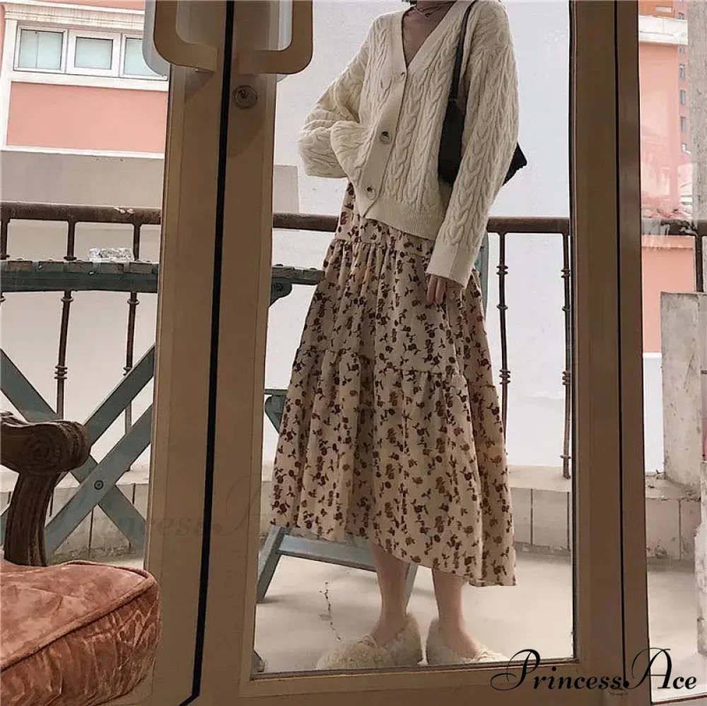 Corduroy High Waist Charming Floral Print Maxi Skirt - Image 17