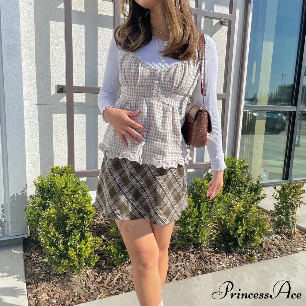 Cami Elegant Buttoned Top - Image 16