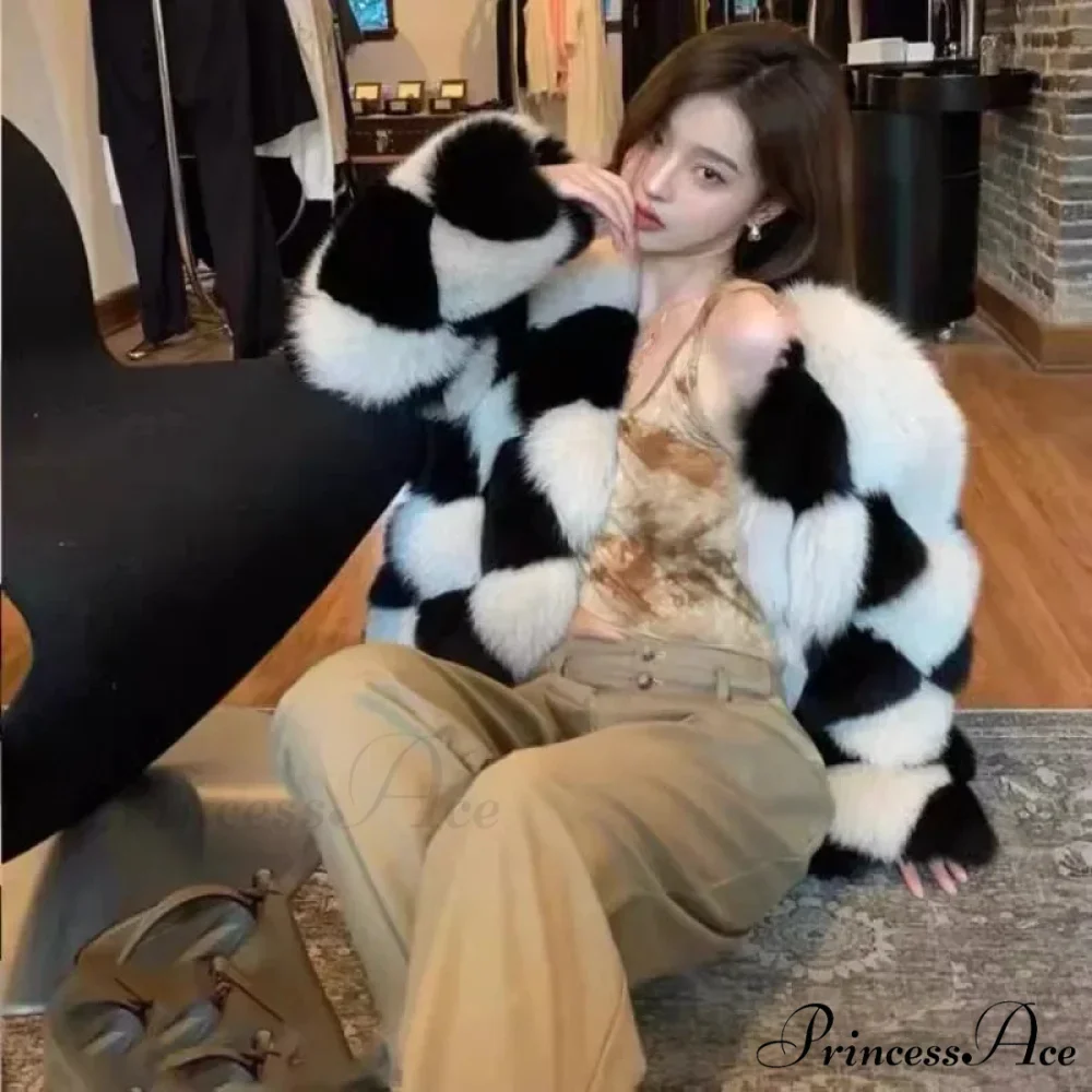 Checkerboard Faux Stylish Fur Coat - Image 3