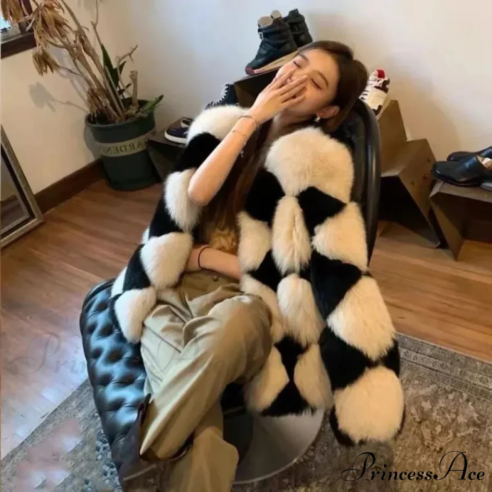 Checkerboard Faux Stylish Fur Coat - Image 5