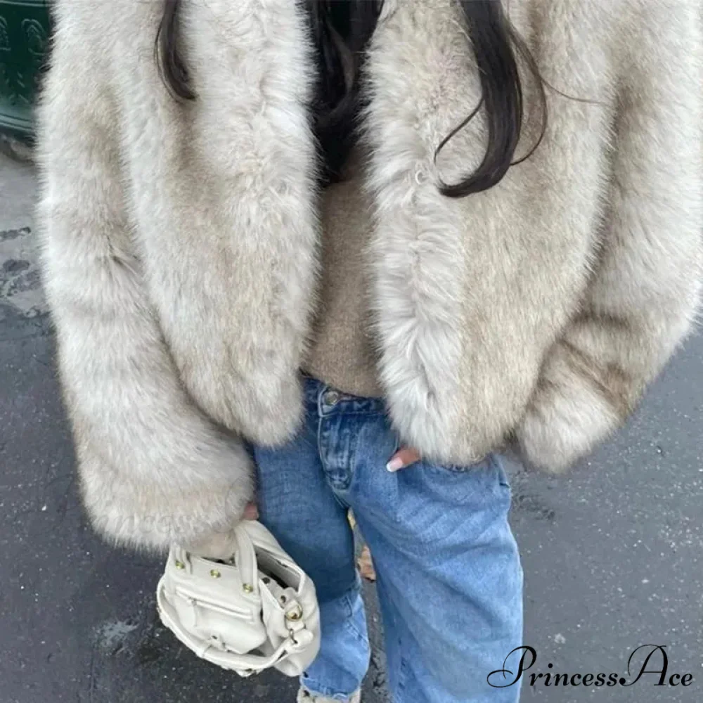 Cropped Faux Stylish Fur Coat - Image 12
