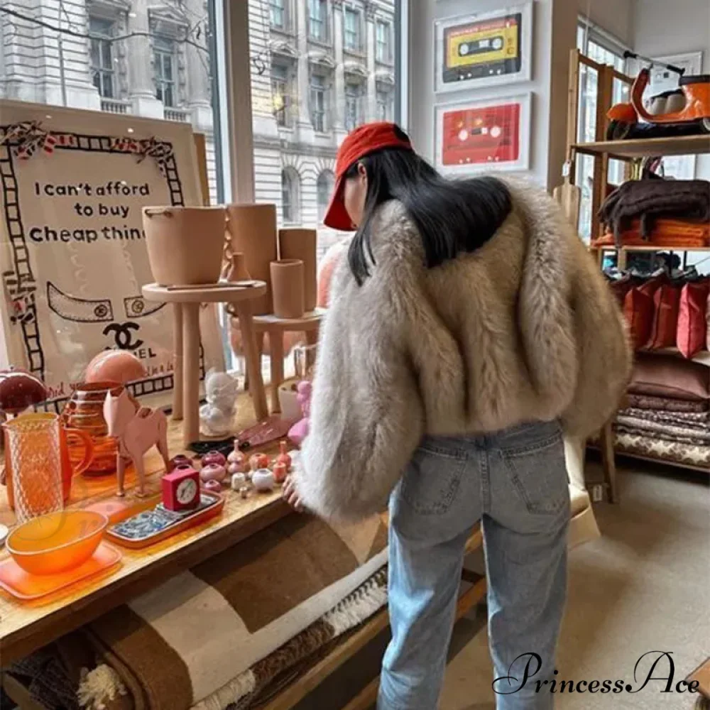Cropped Faux Stylish Fur Coat - Image 9