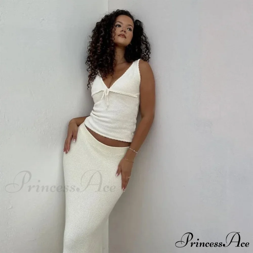 Deep V-Neck Stylish White Seam Top - Image 10