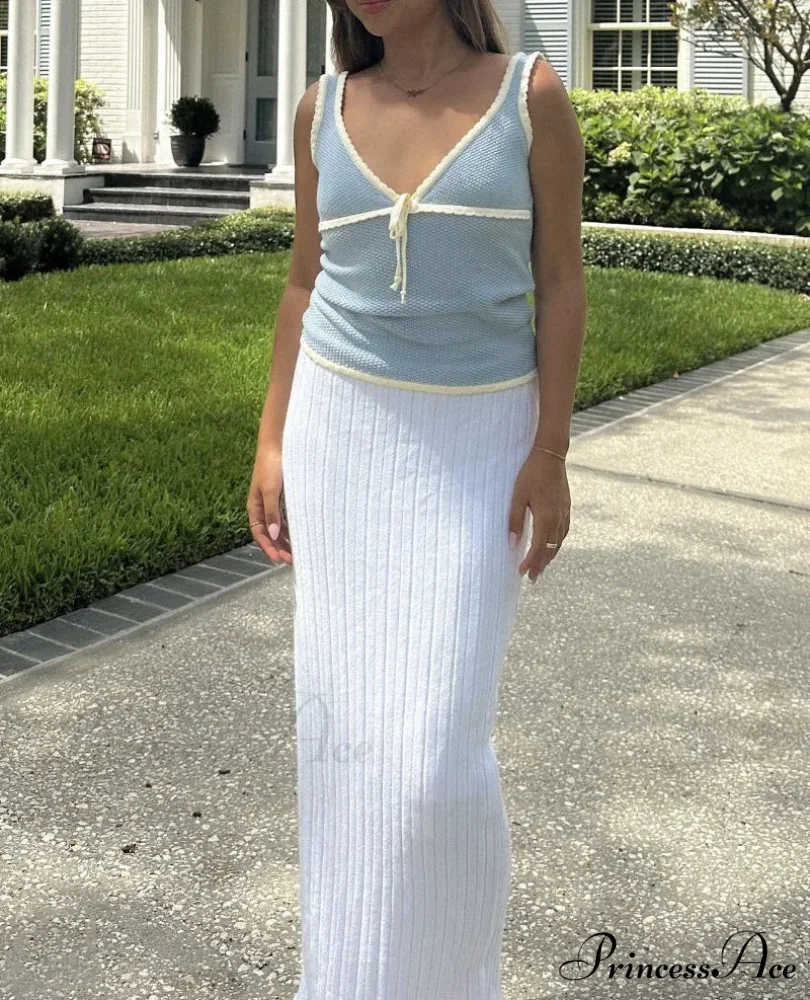 Deep V-Neck Stylish White Seam Top - Image 27
