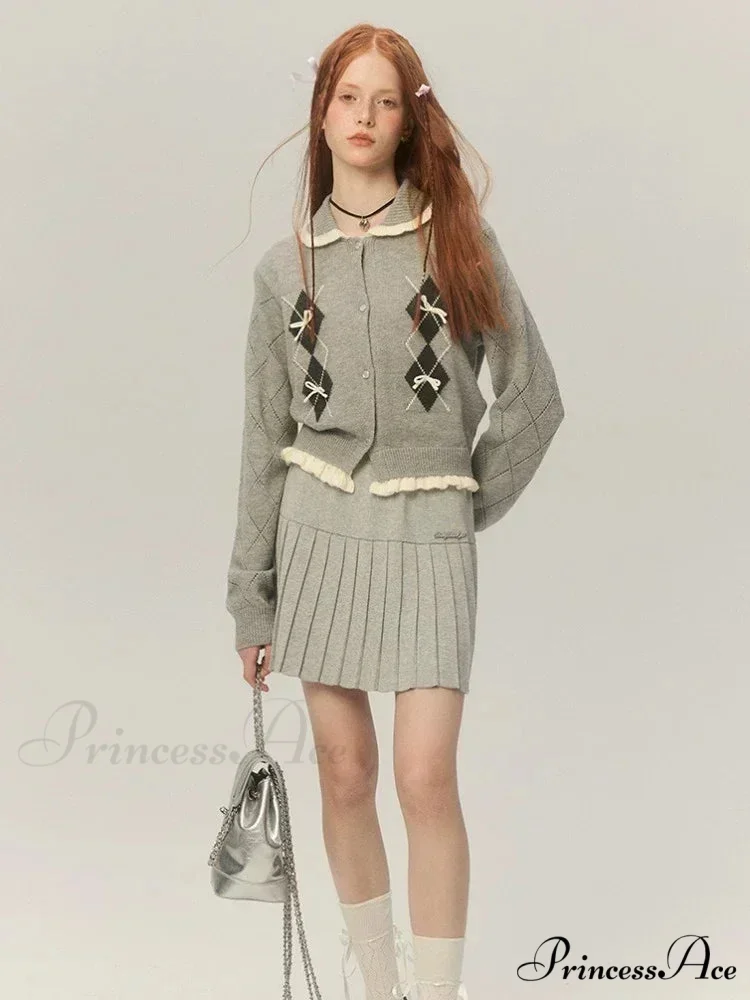 Argyle Collar Stylish Buttoned Knitted Cardigan - Image 6