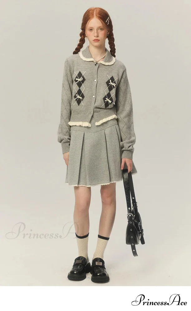 Argyle Collar Stylish Buttoned Knitted Cardigan - Image 9