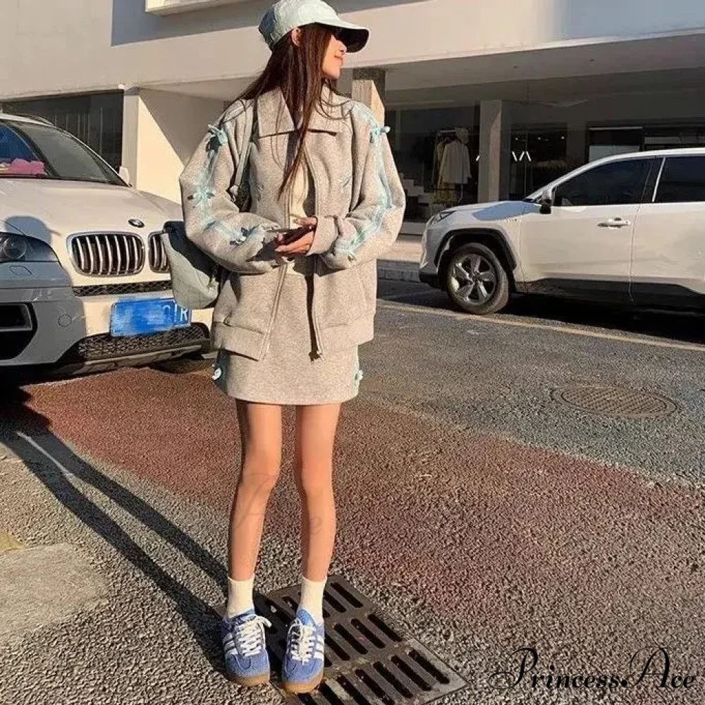 Bow Elegant Tracksuit Set - Image 11