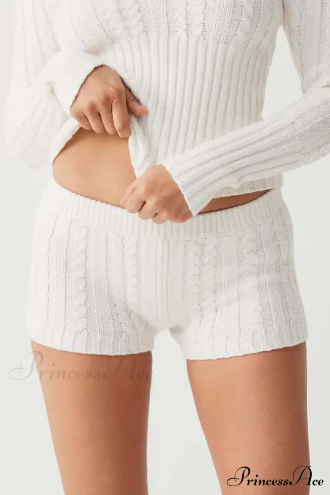 Long Sleeve Knitted V-Neck Graceful Hooded Sweater And Shorts Set - Image 7